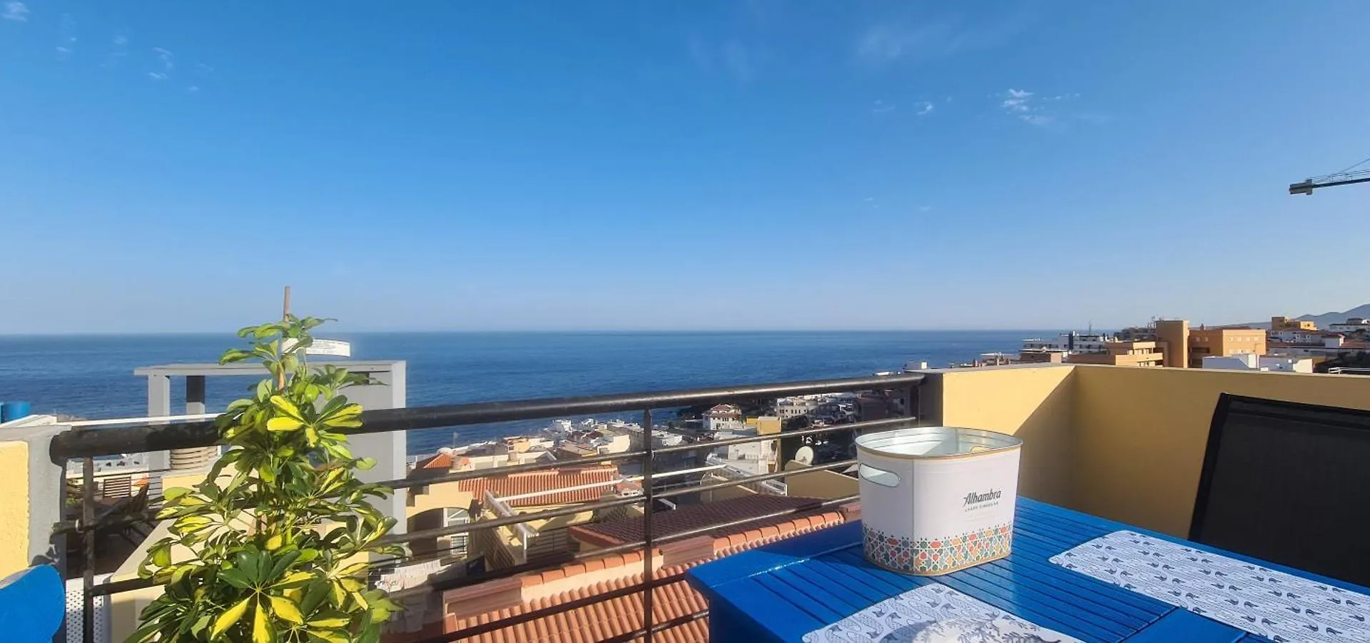 Vistas Al Mar En Candelaria